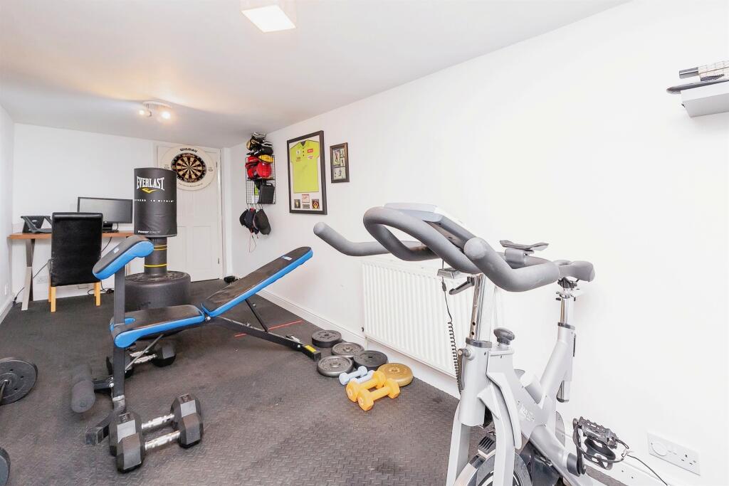 Additional property image - Woodmarsh Close, Whitchurch, Bristol