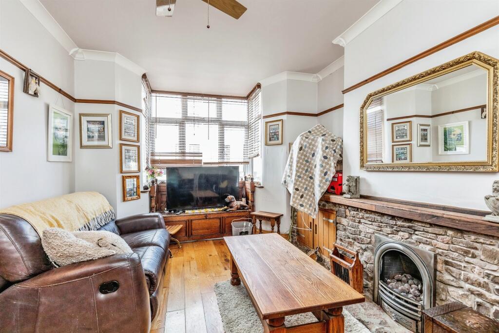 Additional property image - Vauxhall Terrace, Southville, Bristol