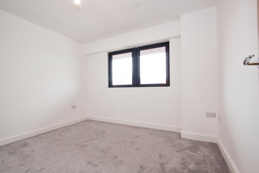 Additional property image - Whitchurch Lane, Bristol