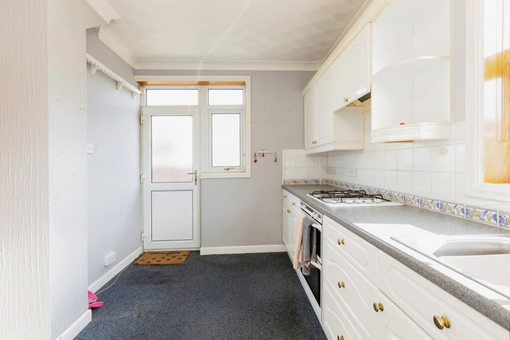 Additional property image - Maytree Avenue, Bristol