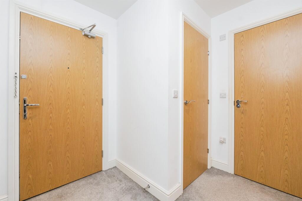 Additional property image - Whitchurch Lane, Bristol