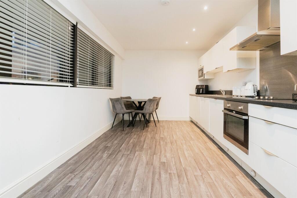 Additional property image - Whitchurch Lane, Bristol