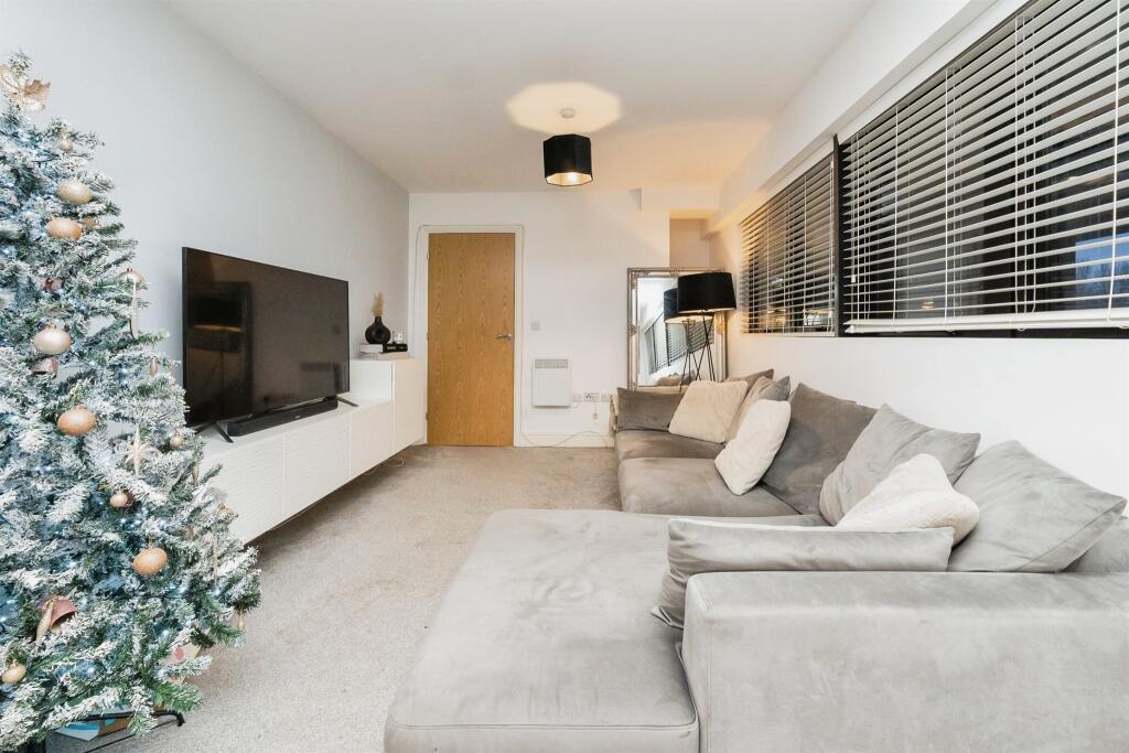 Additional property image - Whitchurch Lane, Bristol