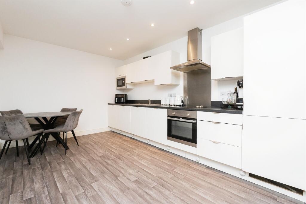 Additional property image - Whitchurch Lane, Bristol