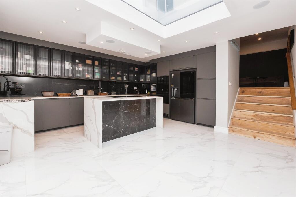 Additional property image - Wells Road, Bristol