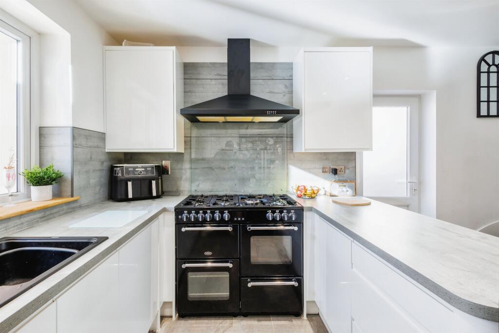 Additional property image - Rookery Way, Bristol
