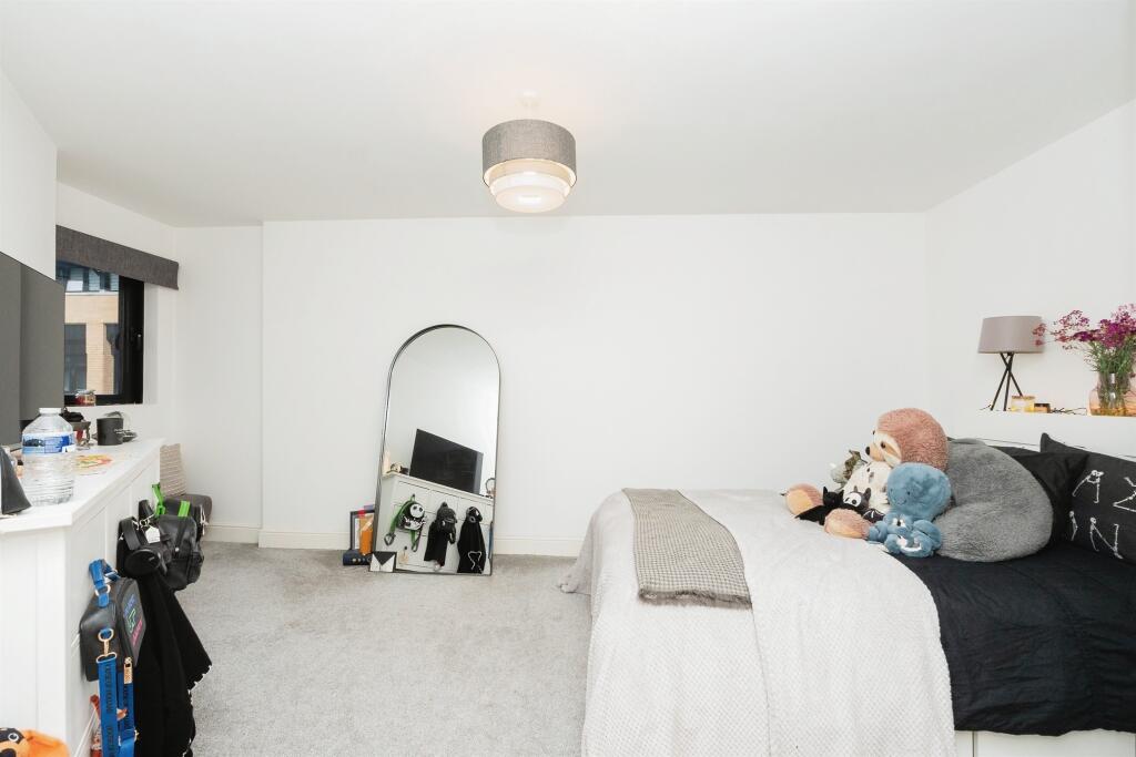 Additional property image - Whitchurch Lane, Bristol