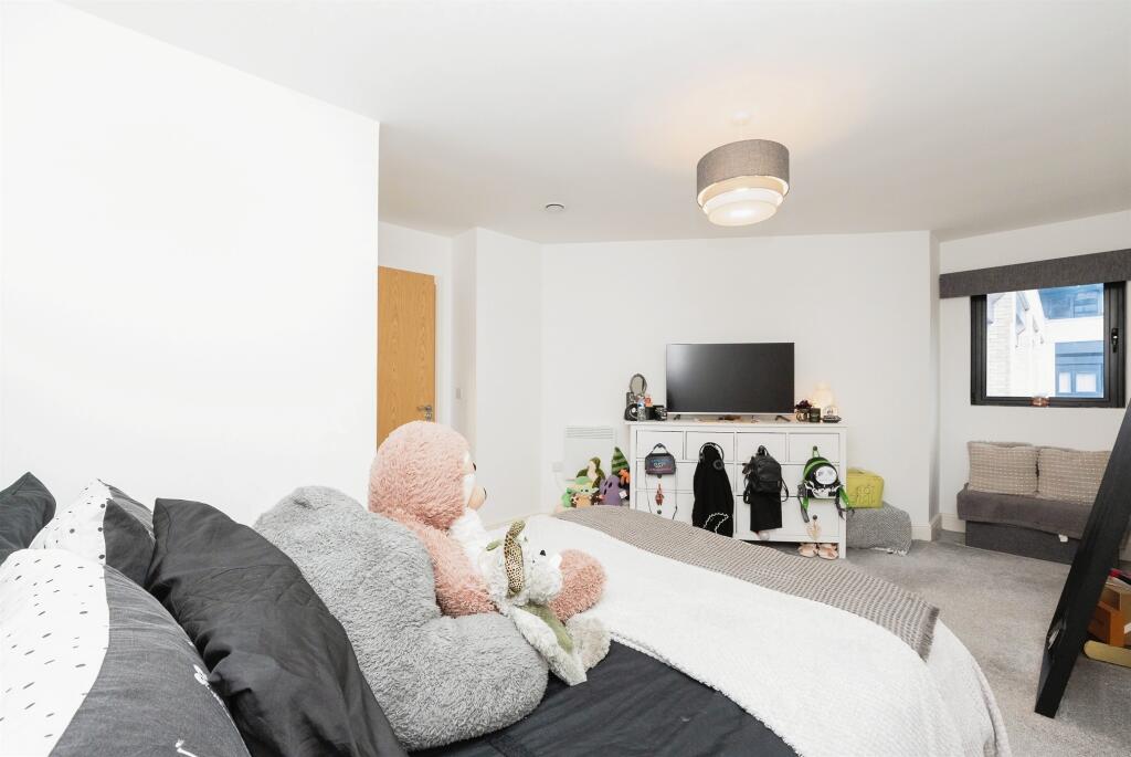 Additional property image - Whitchurch Lane, Bristol
