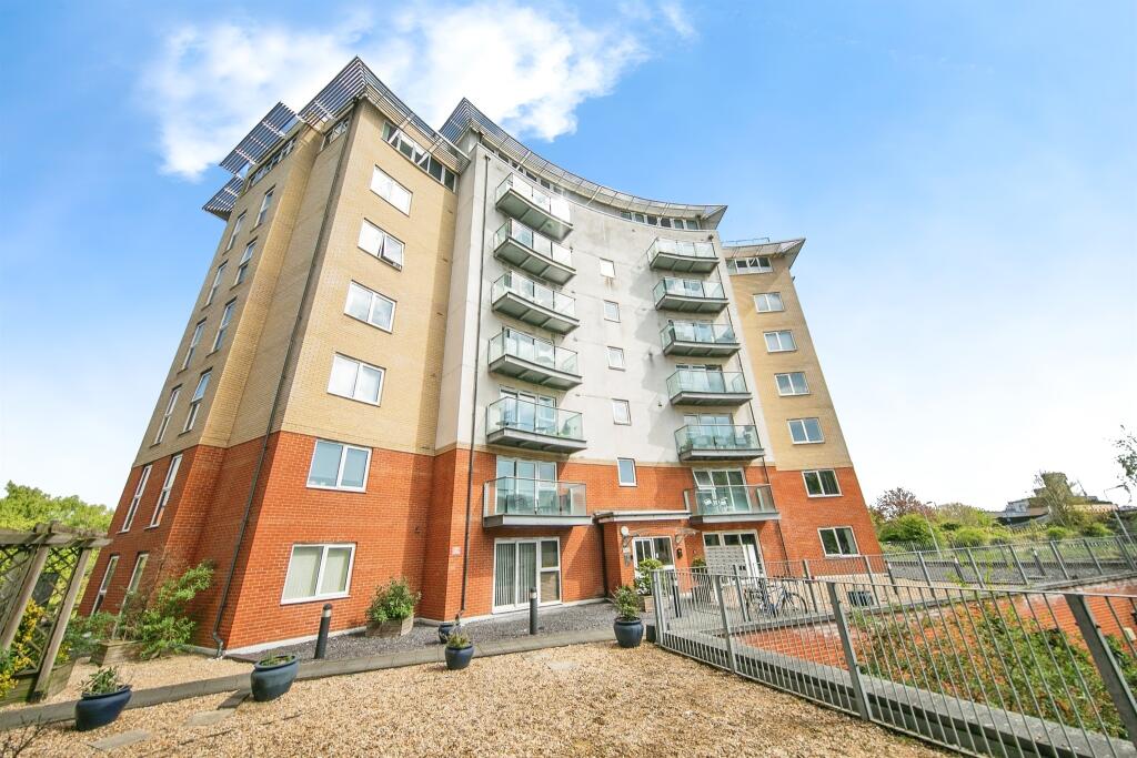 Main image of property: Pooleys Yard, Ipswich