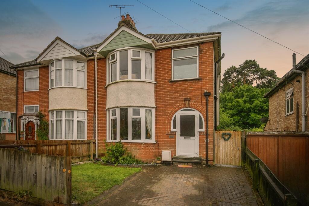 Main image of property: Pine View Road, Ipswich