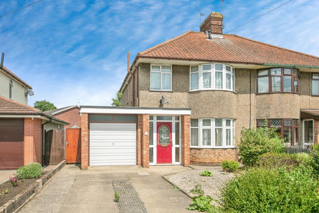 Main image of property: Colchester Road, Ipswich
