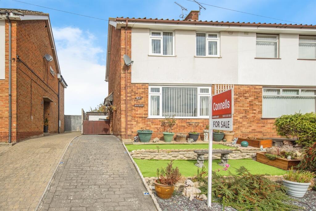 Main image of property: Coral Drive, IPSWICH