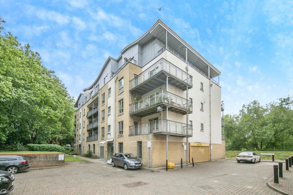 Main image of property: Yeoman Close, Ipswich