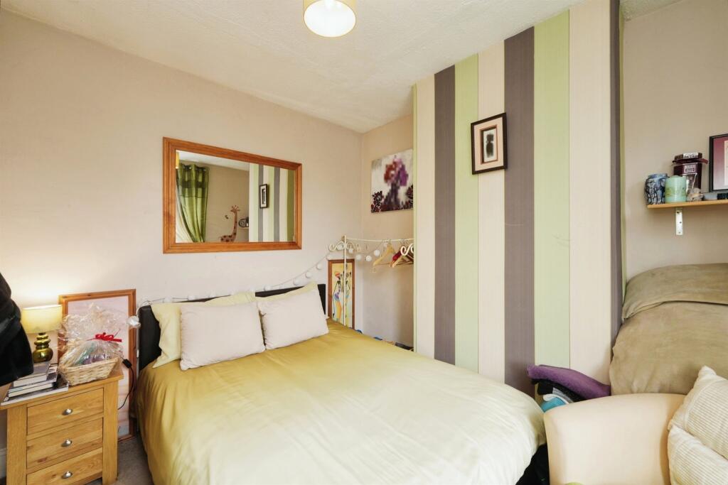 Additional property image - Soundwell Road, Bristol
