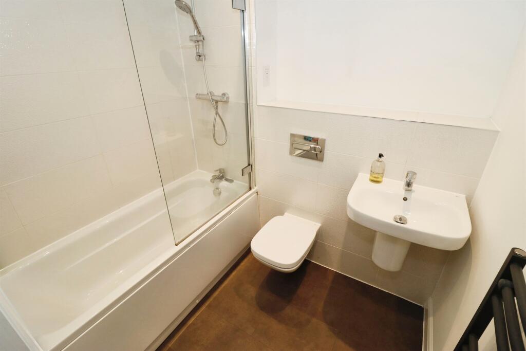 Additional property image - Elmtree Way, Kingswood, Bristol