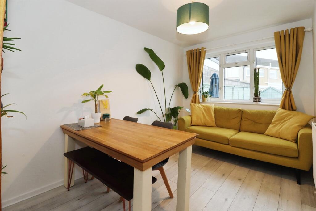 Additional property image - Leicester Square, Bristol
