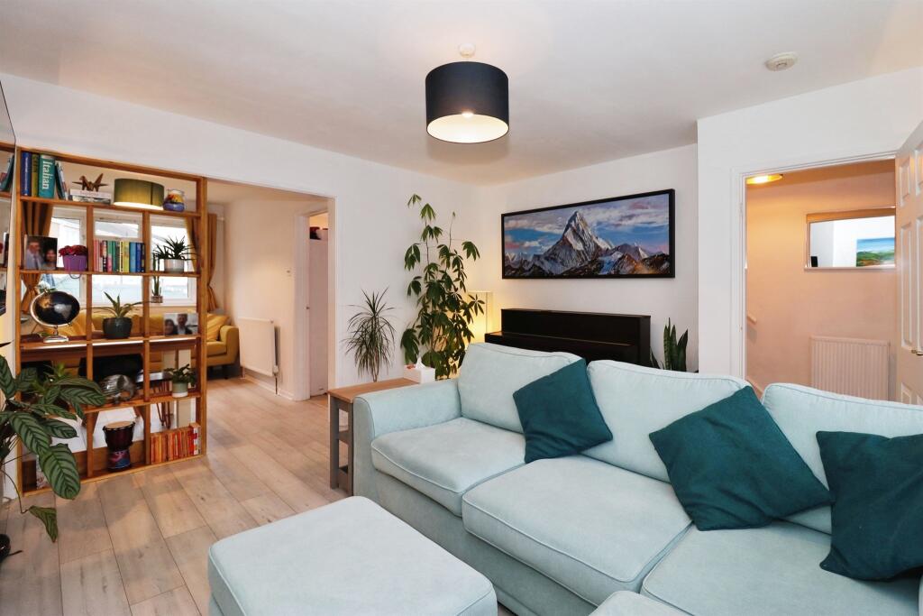 Additional property image - Leicester Square, Bristol