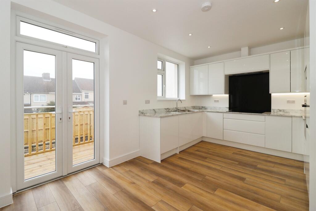 Additional property image - Northend Avenue, Bristol