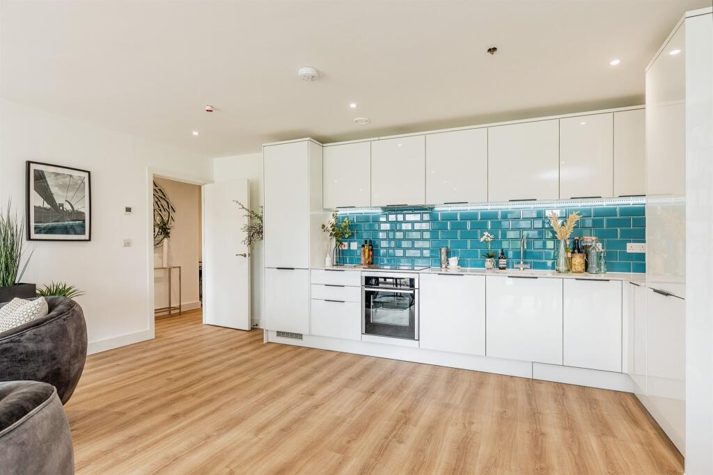 Additional property image - Martingale Way, Portishead, Bristol