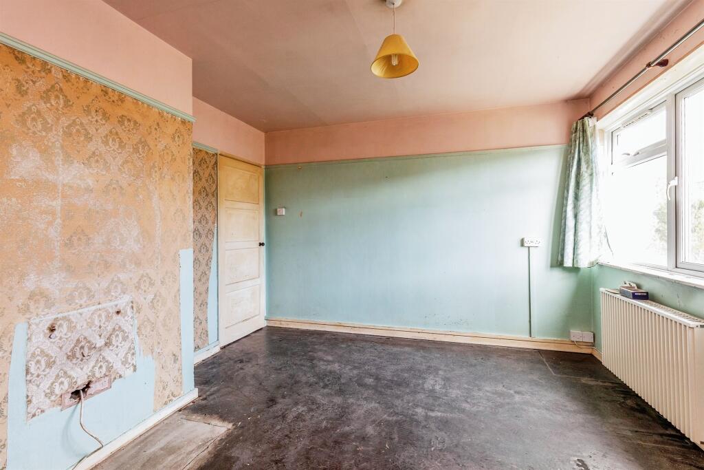 Additional property image - Southwood Drive, Bristol