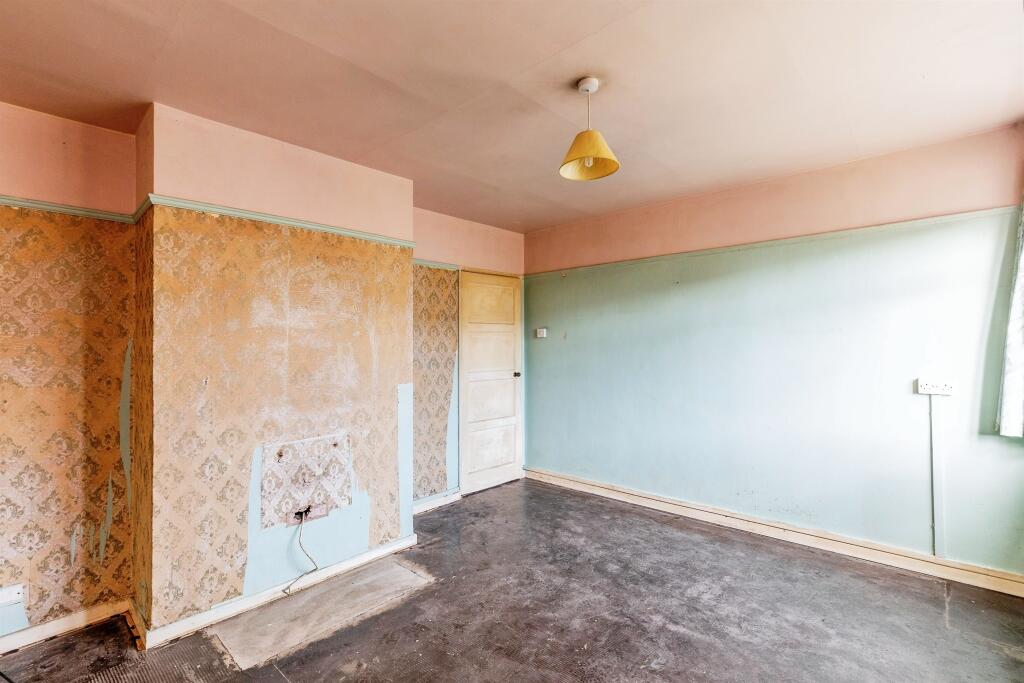 Additional property image - Southwood Drive, Bristol