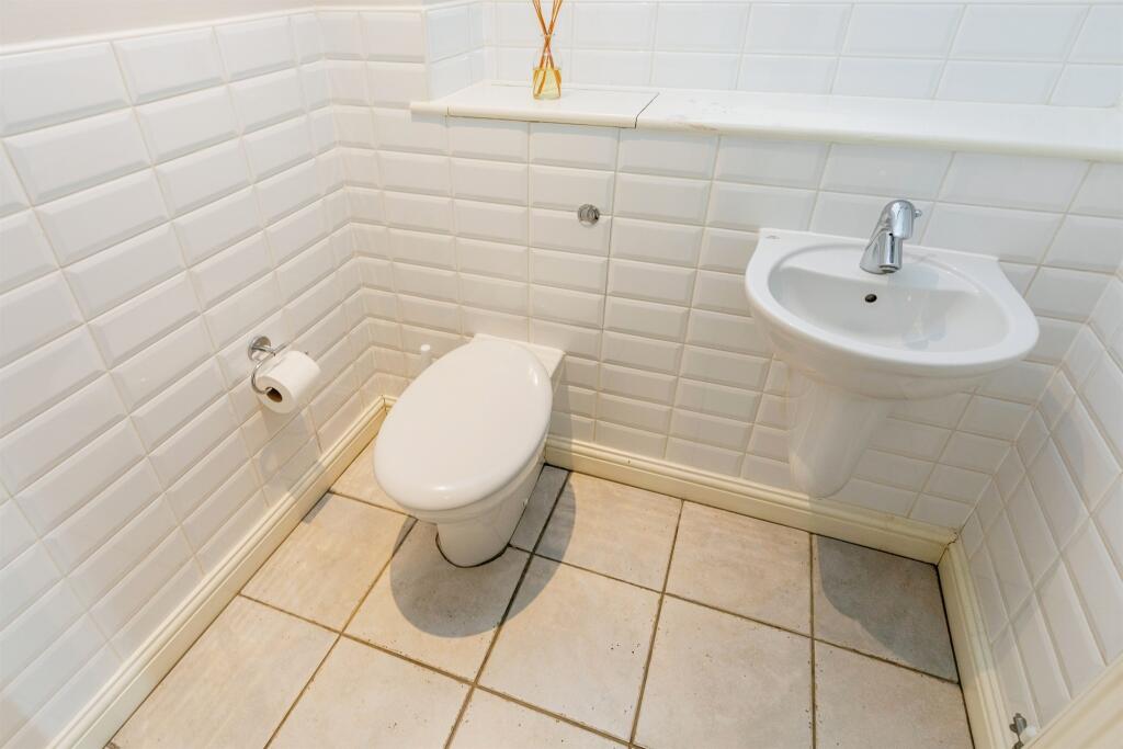 Additional property image - Royal Victoria Park, Bristol