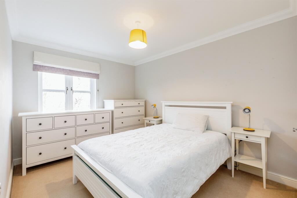 Additional property image - Royal Victoria Park, Bristol