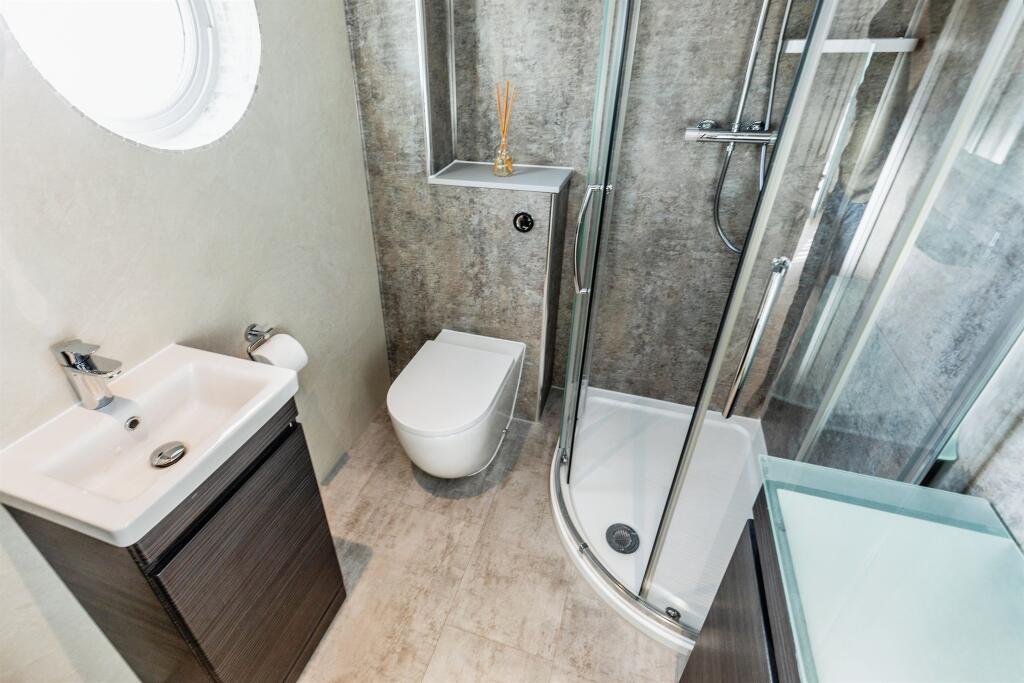 Additional property image - Royal Victoria Park, Bristol