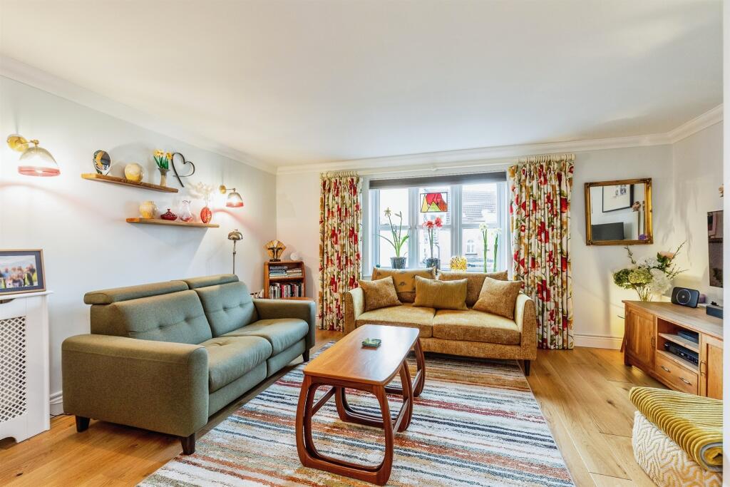 Additional property image - Royal Victoria Park, Bristol
