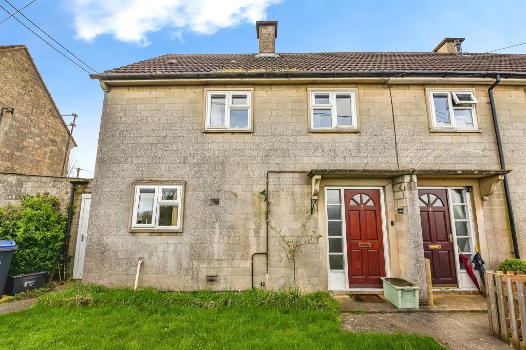 2 bedroom semidetached house for sale in Corsham Road, Lacock