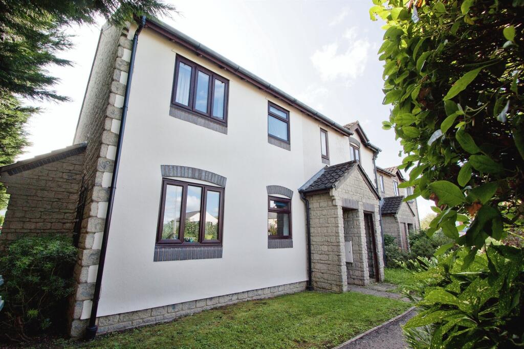 1 bedroom apartment for sale in Mead Court, North Bradley, Trowbridge, BA14