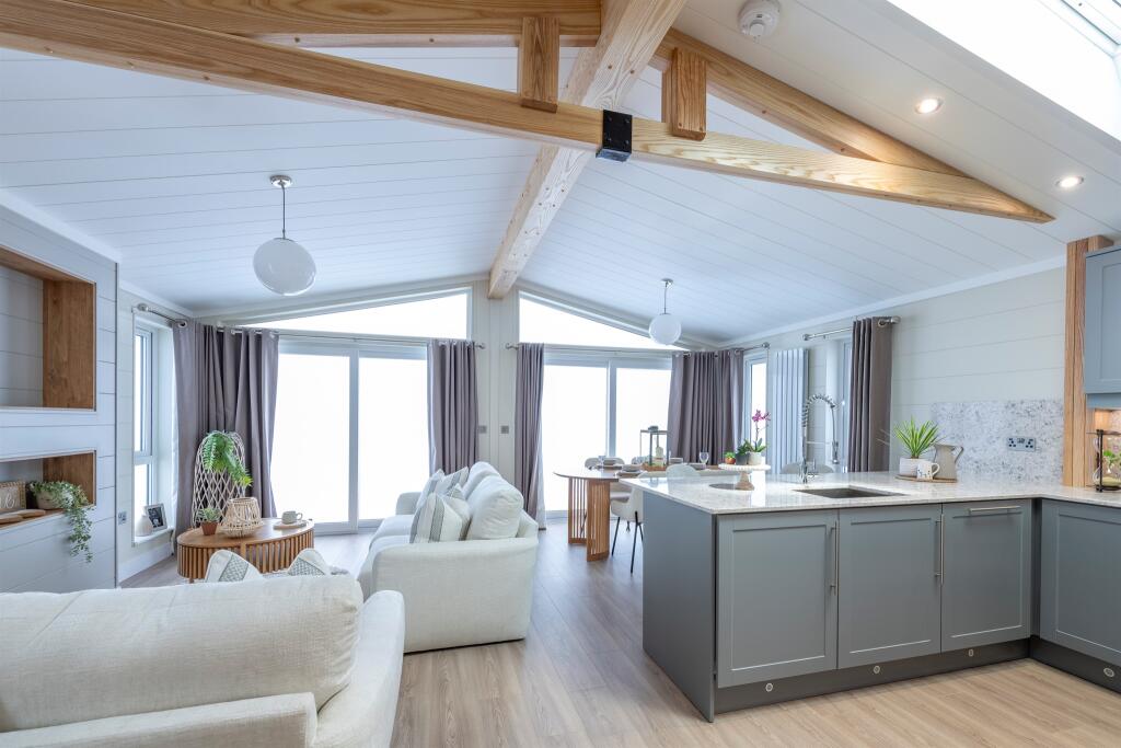 Additional property image - Lower Chatley Lake, Lower Chatley Farm, Bath