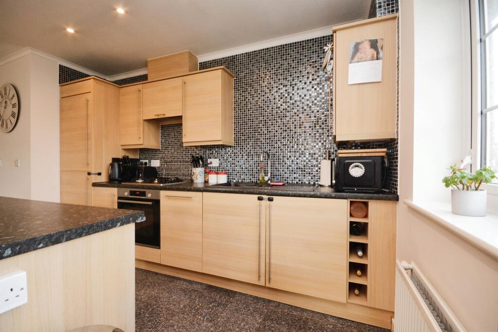 Additional property image - Nowell Close, BRAINTREE