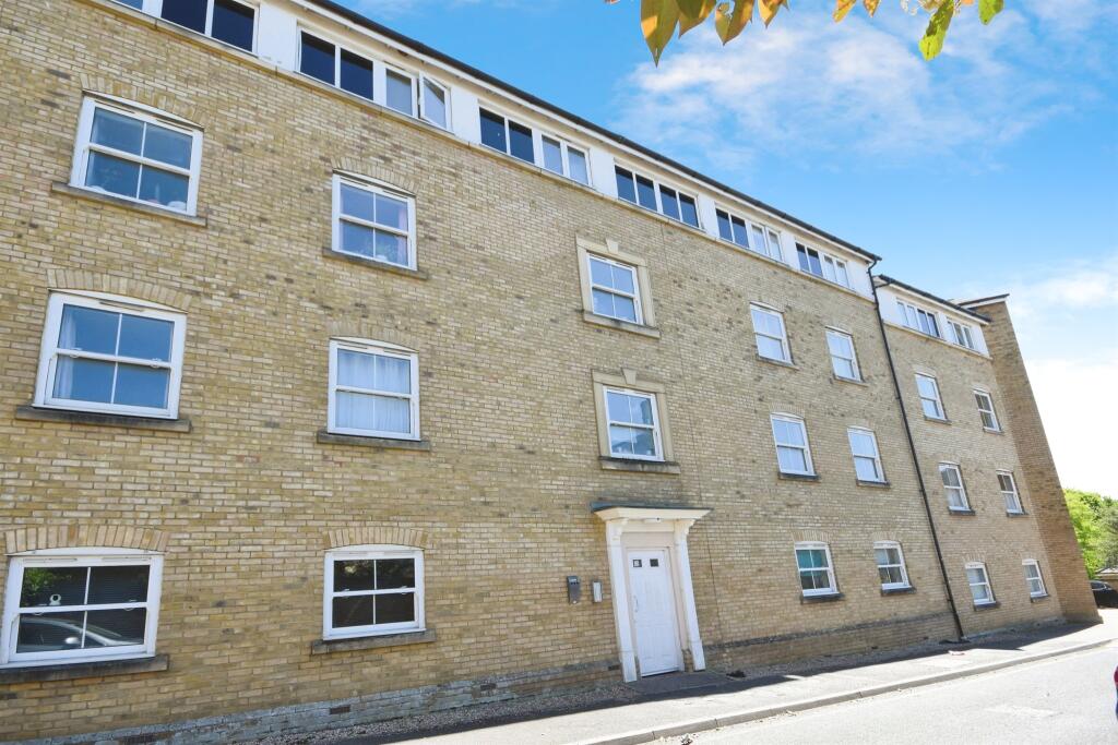 Main image of property: Wickham Crescent, Braintree