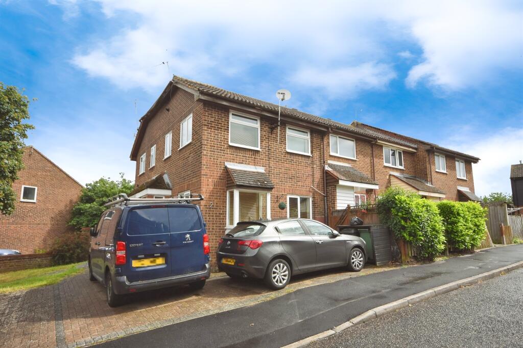 Main image of property: Leonard Mews, Braintree