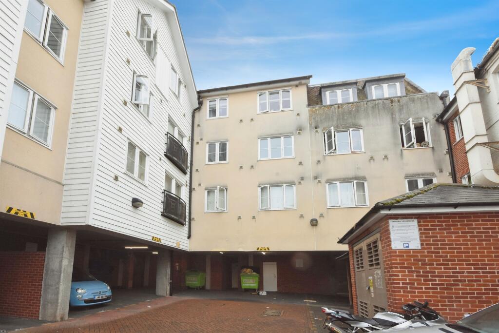 Main image of property: Fairfield Road, Braintree