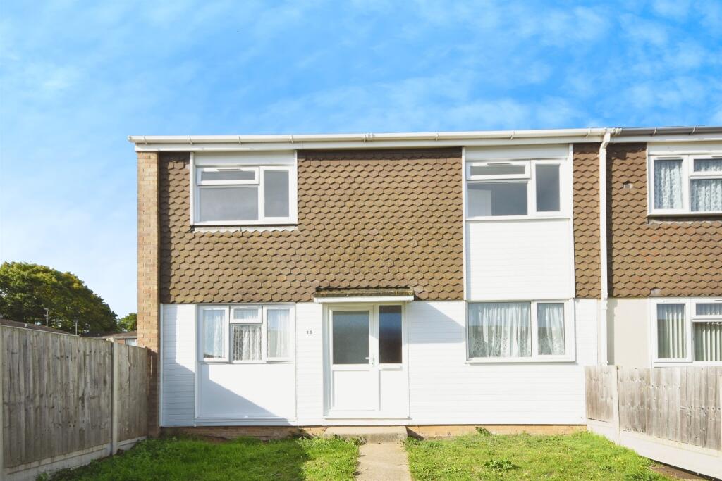 Main image of property: Dickens Close, Braintree