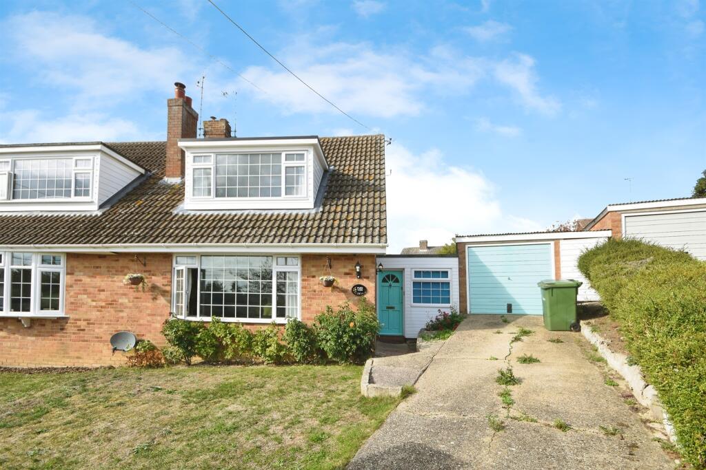 Main image of property: High Street, Wethersfield, Braintree