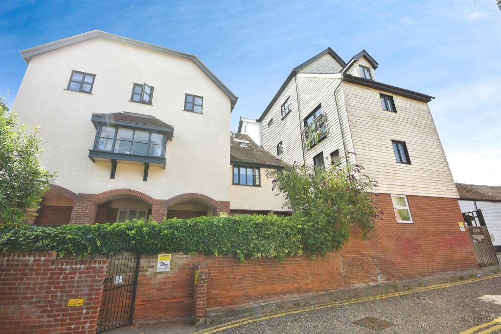 Main image of property: New Street, Braintree