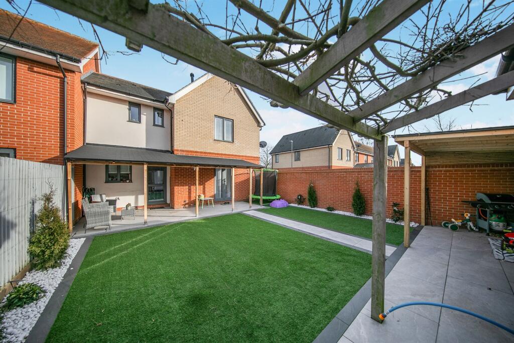 Additional property image - New Farm Road, Stanway, COLCHESTER