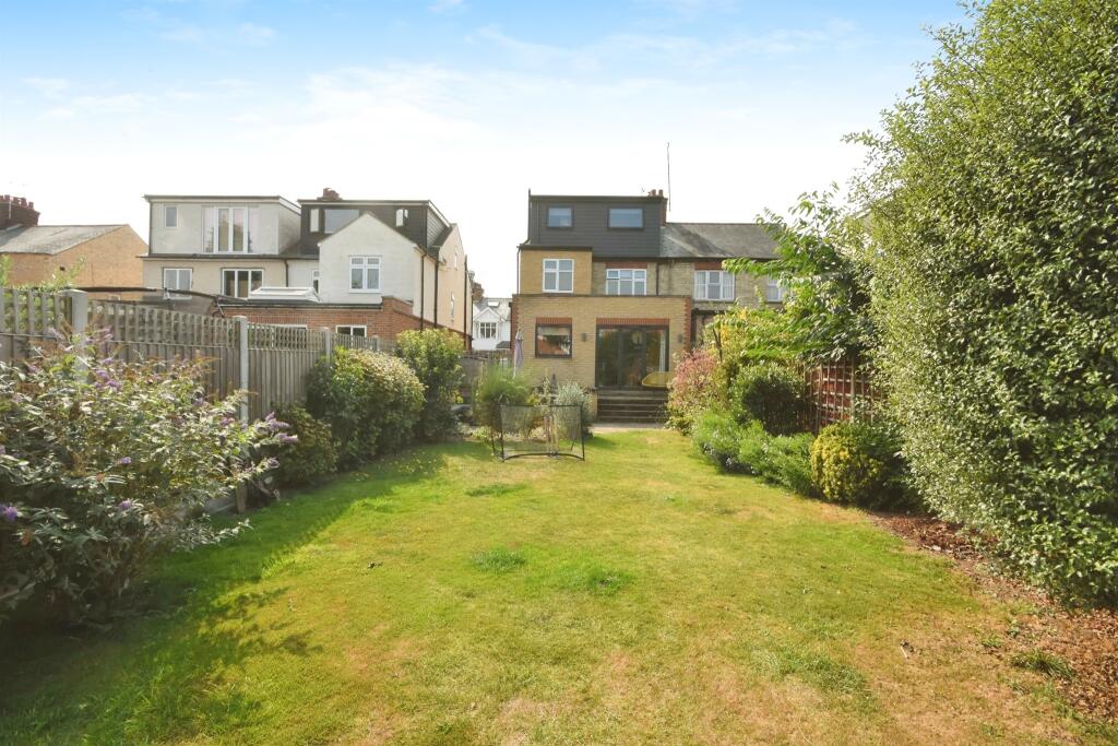 Additional property image - Finchley Avenue, Chelmsford