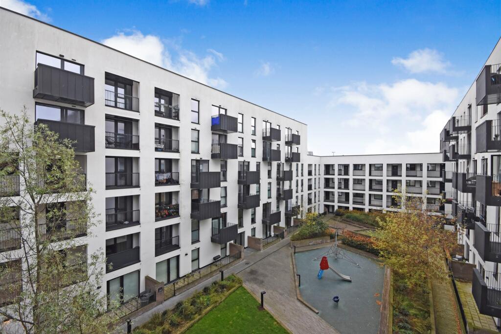 Additional property image - Burgess Springs, Chelmsford