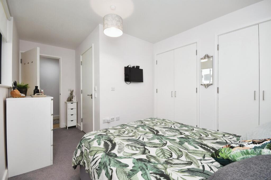 Additional property image - Burgess Springs, Chelmsford