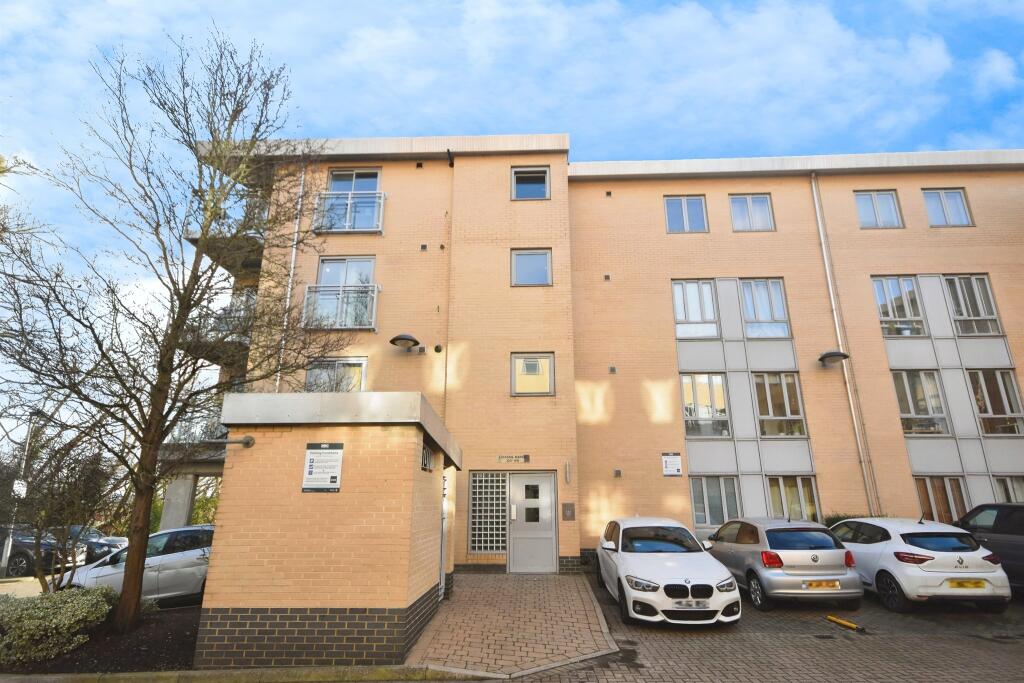 Main image of property: Lockside Marina, Chelmsford