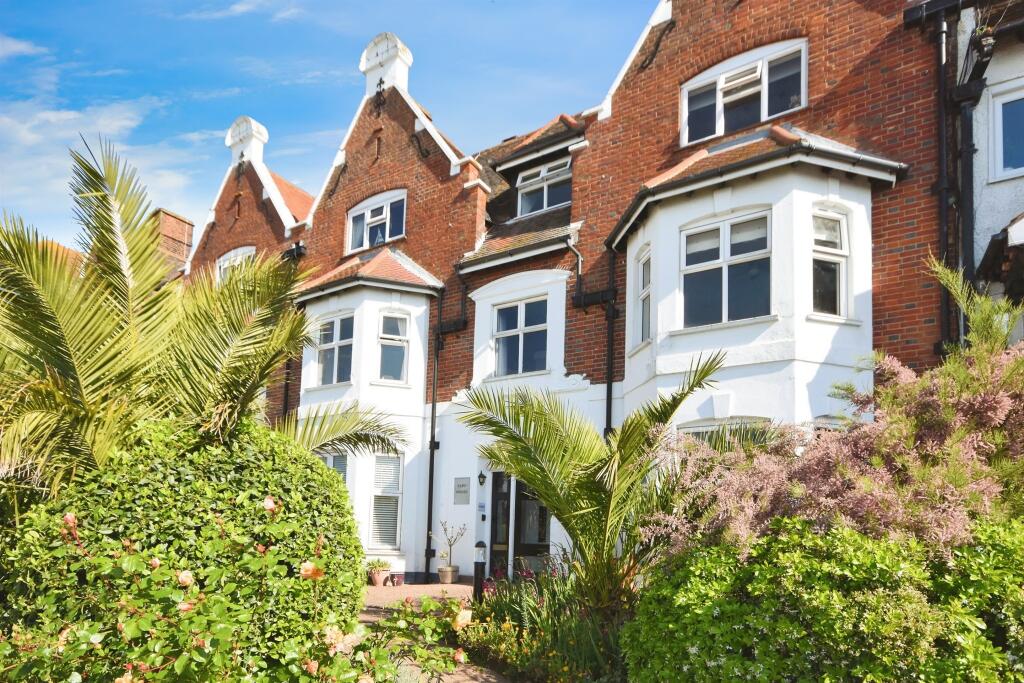 Main image of property: Shorefield Gardens, Westcliff-On-Sea