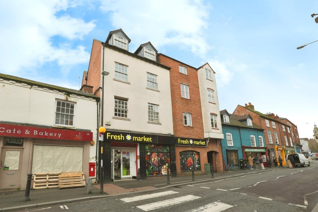 1 bedroom flat for sale in Lowesmoor, Worcester, WR1