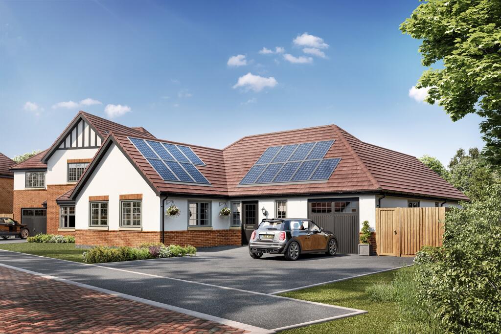 3 bedroom detached bungalow for sale in Pulley Lane, Newland, Droitwich