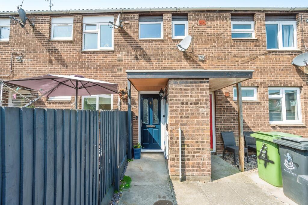 Main image of property: Selsey Close, Worcester