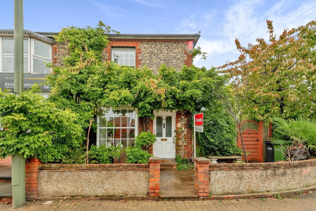 Main image of property: High Street, Merstham, Redhill
