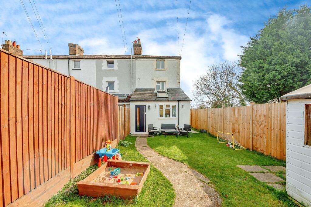 Main image of property: Hollis Row, Redhill